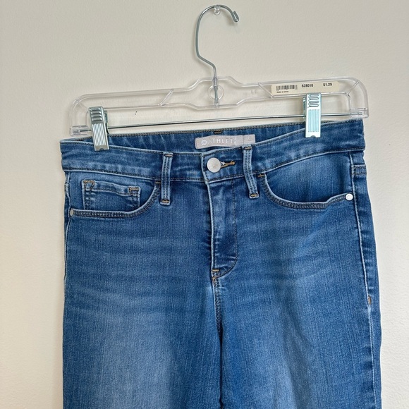 Athleta Size 2 Medium/Lighter Wash Skinny Stretchy Jeans - Picture 3 of 8